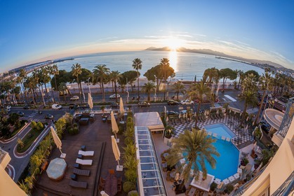 Cannes vue de l'Hôtel Martinez