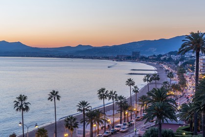 Cannes vue de l'Hôtel Radisson Blu 1835