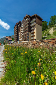 Isola 2000