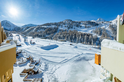 Isola 2000
