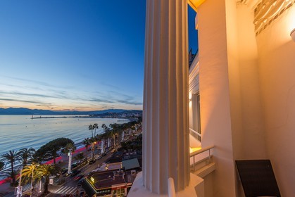 Cannes vue de l'Hôtel Martinez