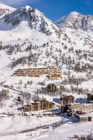 Isola 2000