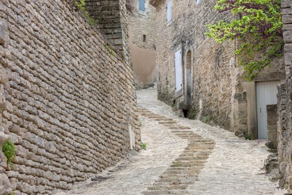 Gordes