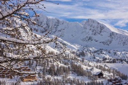 Isola 2000