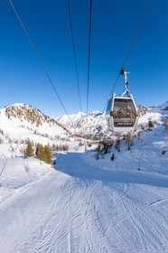 Isola 2000