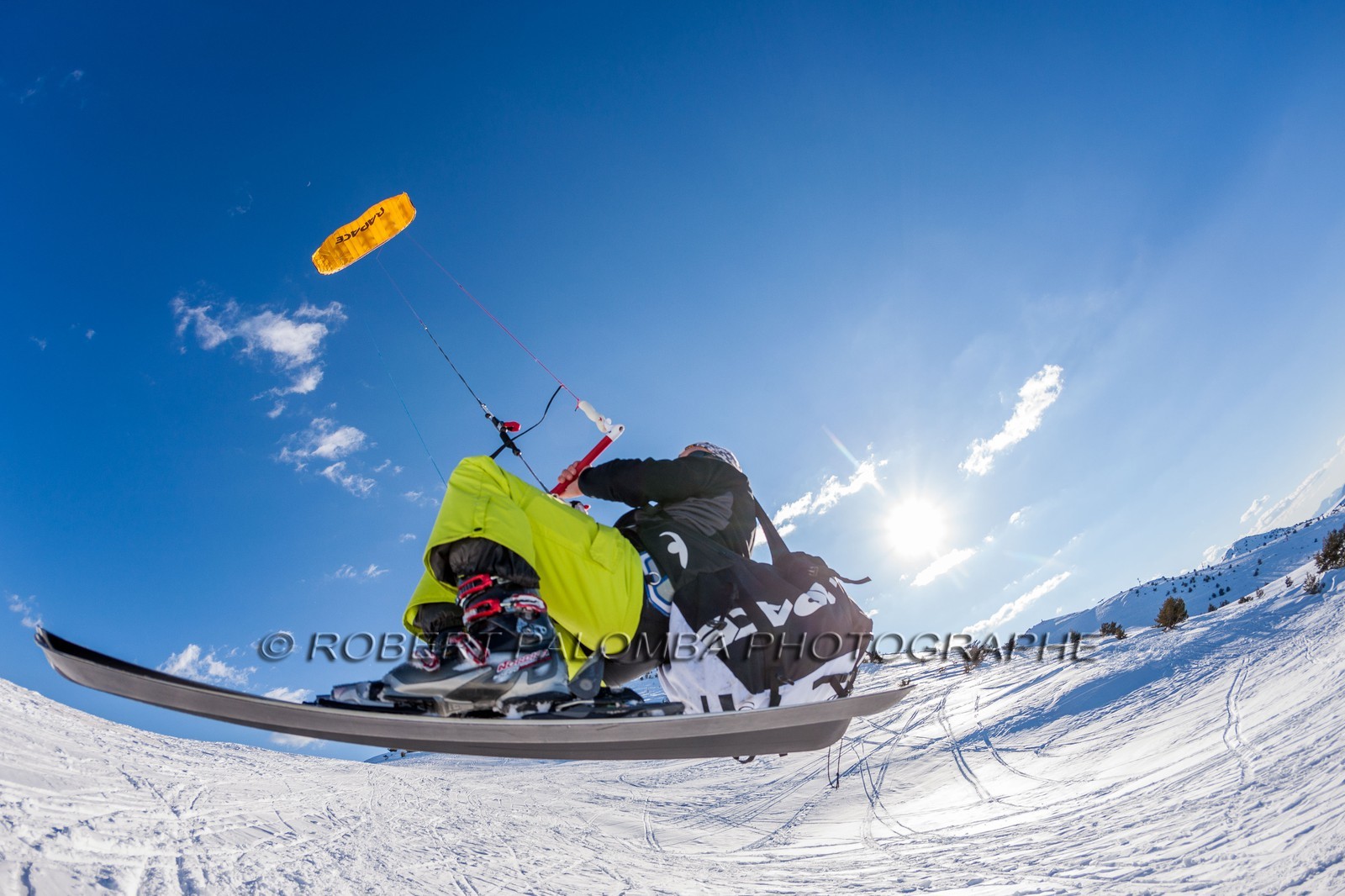 Snowkite
